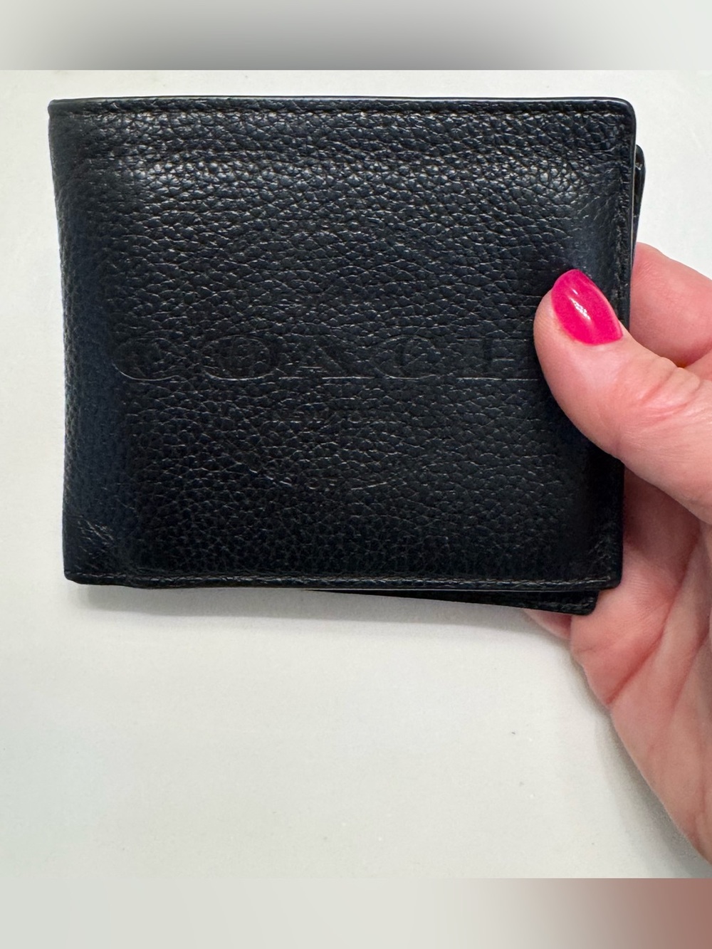 Coach Men’s Black Pebble Leather Billfold Wallet - Picture 3 of 13
